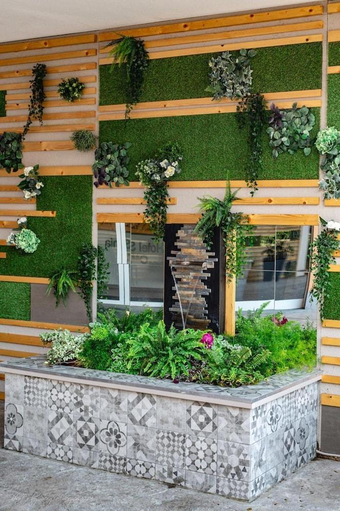 Hotel Sonia Aquilinia Bagian luar foto